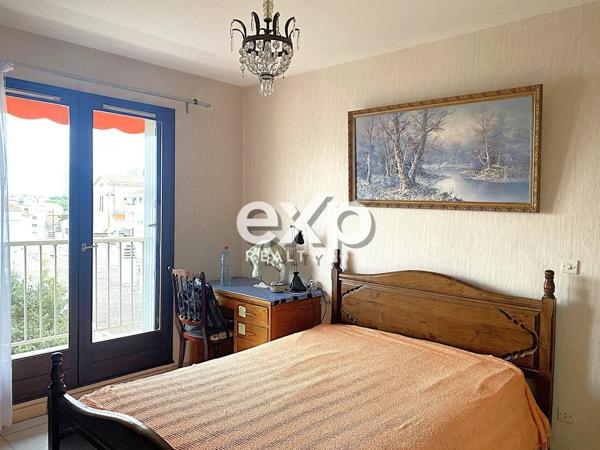 En eXclusivité / Appartement traversent / T4 -93 m² - Balcon - Garage / Quartier Saint-Jean-Du-Var