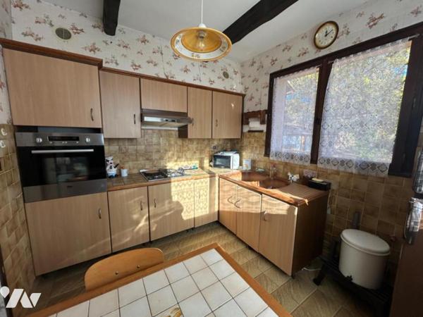 Maison individuelle à Eguilles avec terrain de 2439 m²