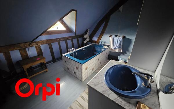 Maison à vendre    8 pièces •  Bernay