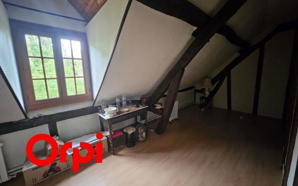 Maison à vendre    8 pièces •  Bernay