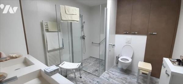 MAISON EQUEURDREVILLE CENTRE 4 CHAMBRES + COUR