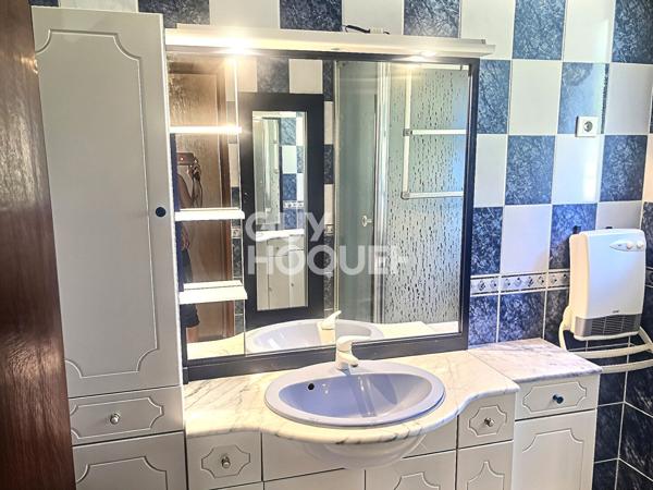A VENDRE  PAVILLON 4 pièce(s) 80 m2 AVEC GARAGE, JARDIN ET CAVE AU PARC DES AMANDIERS 13170 LES PENNES MIRABEAU