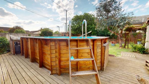 Plaisance Du Touch Maison T4 de 110 m2 avec garage jardin et piscine