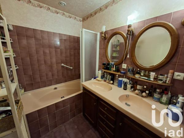 Maison à vendre 6 pièces 196 m² Chinon