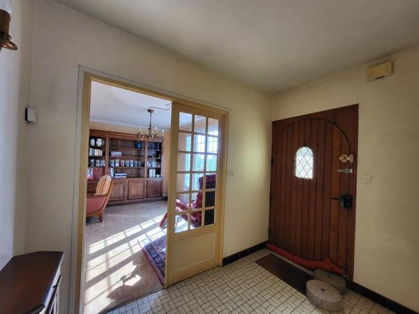 BELLE MAISON A RENOVER ! 4 chambres, quartier proche écoles