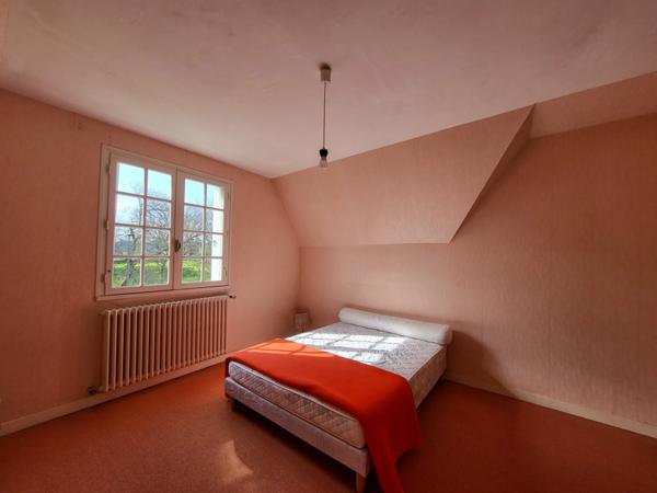 BELLE MAISON A RENOVER ! 4 chambres, quartier proche écoles