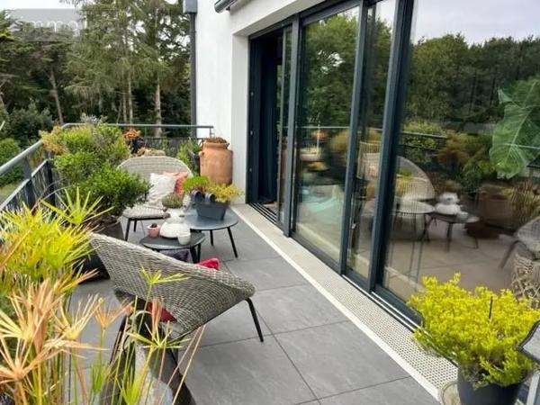 Achat - Appartement Ploemeur 56270 5 pièces 114 m 2 9177 m 2