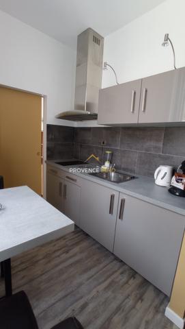 Salon-de-Provence (13300) Immeuble de rapport – Hyper Centre Salon – 3 lots