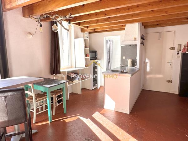 Salon-de-Provence (13300) Immeuble de rapport – Hyper Centre Salon – 3 lots