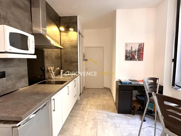 Salon-de-Provence (13300) Immeuble de rapport – Hyper Centre Salon – 3 lots