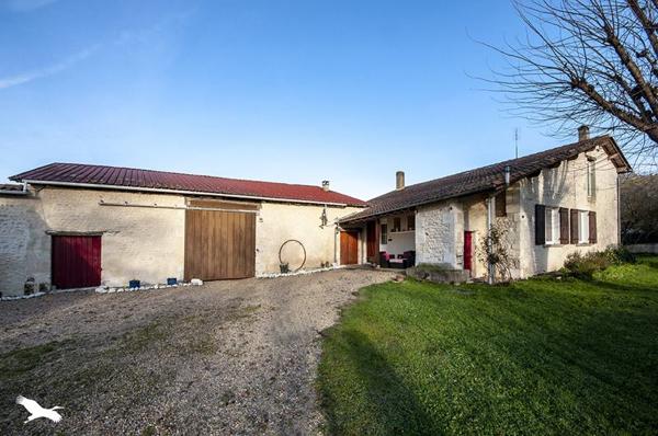 Maison à vendre |  Petit-Bersac |  6 pièces | 161 m²