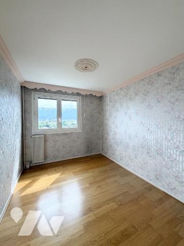 SEYSSINS : Avenue de Grenoble