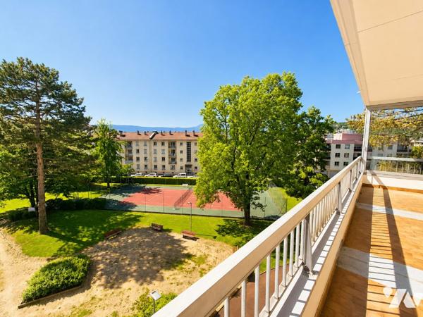 T4 + TERRASSE + GARAGE AU SEVIGNE