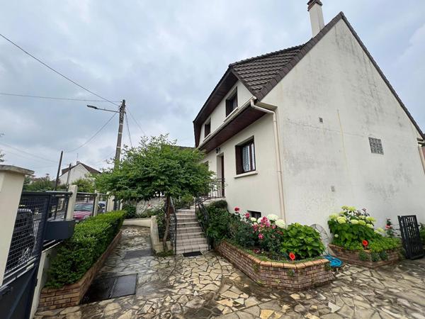 Maison Bobigny 5 pièce(s) 110 m2