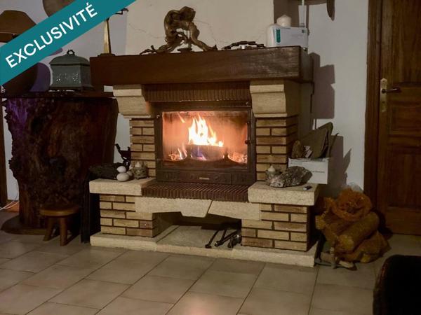 Maison avec piscine à environ 25 km de Sarlat