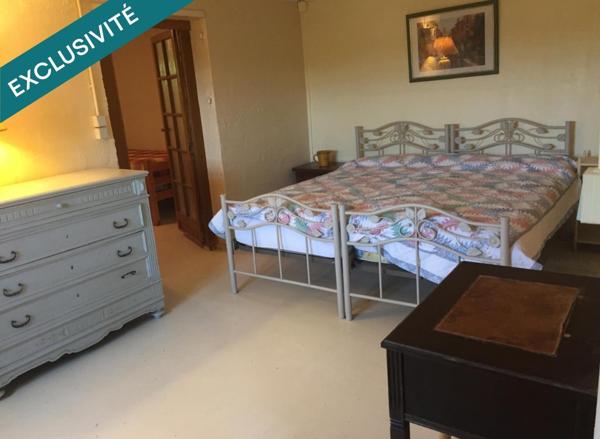 Maison avec piscine à environ 25 km de Sarlat