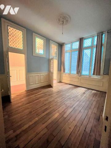 Angers Ralliement, bel appartement ancien de 97 m² 