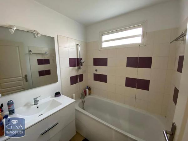 Appartement à vendre 2 pièces 40m² Saint-André (97440)