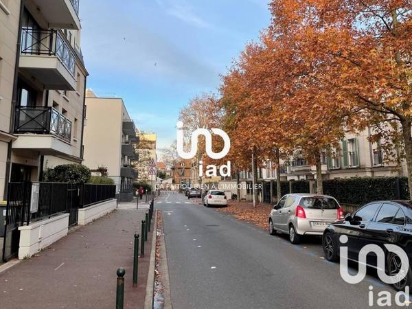 Appartement 2 pièces de 45 m² à Chatou (78400)