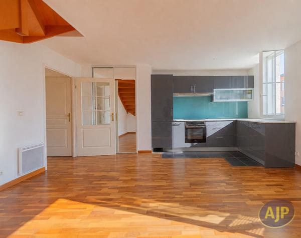 Appartement à vendre Bordeaux - 3 pièces, 58m² avec 2 chambre(s) à 279 900€ - AJP Immobilier Bordeaux Chartrons