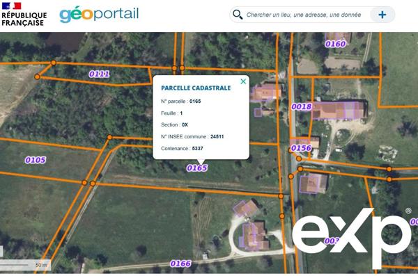 Superbe terrain de 5337 m², 1909 m² constructible, au calme.