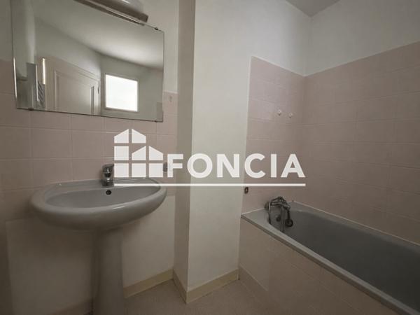 Location Appartement 2 pièces 43.05 m² - 1 IMPASSE DU 4 SEPTEMBRE Beziers 34500
