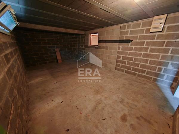 MAISON A VENDRE T5 ? MONDOUBLEAU ? GRADE PAV, 3+1 CHBS, GARAGE, TERRAIN CLOS