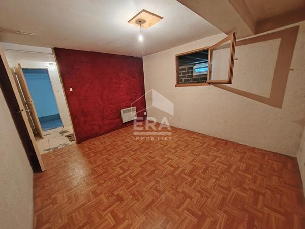 MAISON A VENDRE T5 ? MONDOUBLEAU ? GRADE PAV, 3+1 CHBS, GARAGE, TERRAIN CLOS