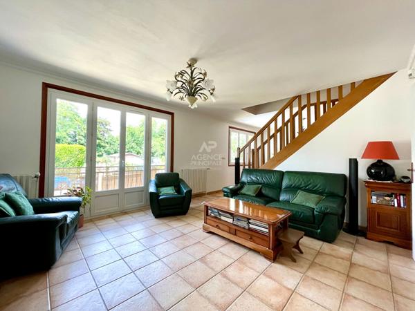Maison Conflans Sainte Honorine 5 pièce(s) 94 m2 419 000 € **  - Référence  8164