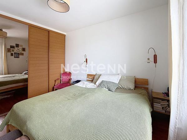 Maison familiale individuelle avec type 5 pièces avec 4 chambres Véranda et garage-- 69500 BRON