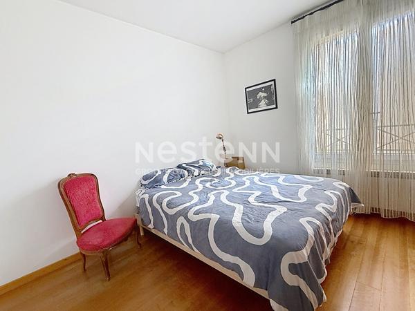 Maison familiale individuelle avec type 5 pièces avec 4 chambres Véranda et garage-- 69500 BRON