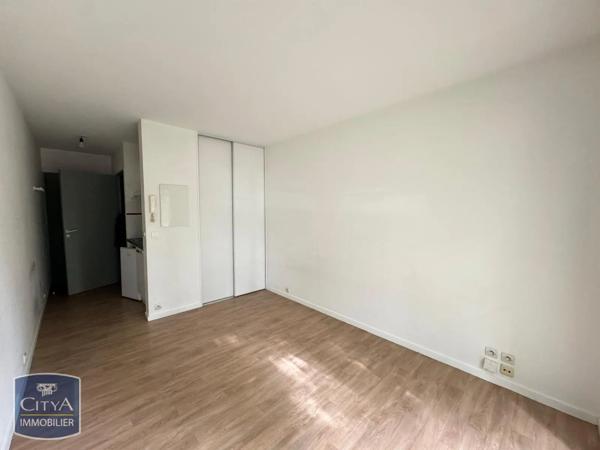 Appartement à louer 1 pièce 17.94m² Pau (64000)