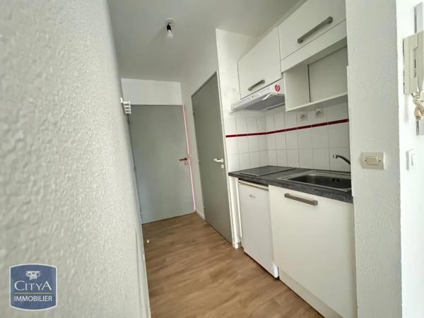 Appartement à louer 1 pièce 17.94m² Pau (64000)