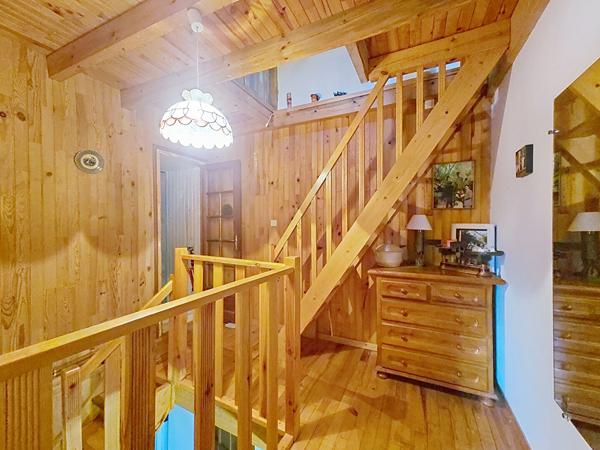 EXCLUSIVITE ! Hameau de GRAZAC ! Bâtisse en pierre  offrant 2 habitations sur 1200 m2 de terrain
