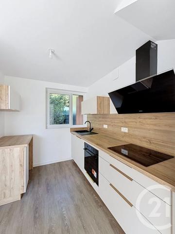 Maison à vendre  4 pièces - 74,72 m 2   CLERMONT FERRAND  - 63