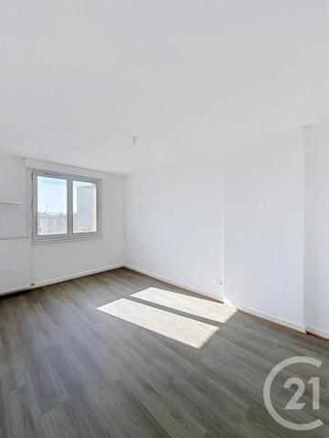 Maison à vendre  4 pièces - 74,72 m 2   CLERMONT FERRAND  - 63