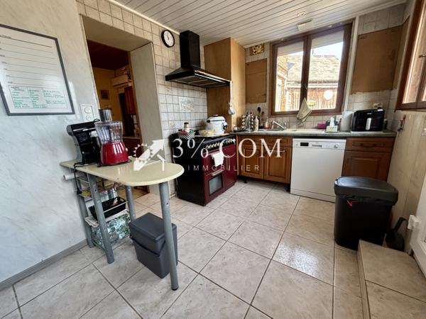 Maison 7 pièce(s) 4 chambre(s) 157 m²