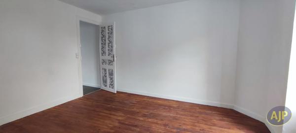 Vente maison Pons : 148 000 € - AJP Immobilier Pons