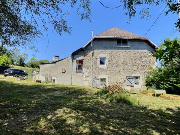 EN EXCLUSIVITE  Maison Mitoyenne 110 m² avec terrain clos de 621 m²  - En Albens et la Biolle - Rue du Revard  - 5 pièce(s)