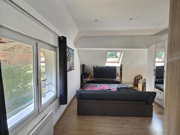 EN EXCLUSIVITE  Maison Mitoyenne 110 m² avec terrain clos de 621 m²  - En Albens et la Biolle - Rue du Revard  - 5 pièce(s)