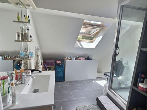 EN EXCLUSIVITE  Maison Mitoyenne 110 m² avec terrain clos de 621 m²  - En Albens et la Biolle - Rue du Revard  - 5 pièce(s)