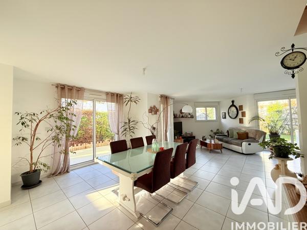 Maison à vendre 7 pièces 126 m² L'Huisserie