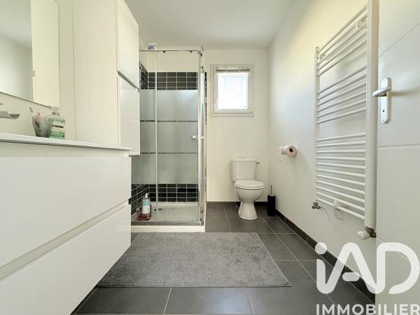 Maison à vendre 7 pièces 126 m² L'Huisserie