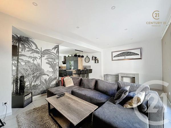 Maison à vendre  6 pièces - 102 m 2   FEYZIN  - 69