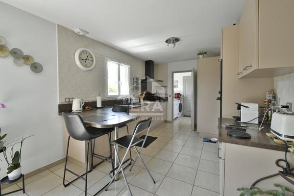 Maison d'Exception à Gambais - 6 Pièces, 147,84 m², Terrain 1099 m²