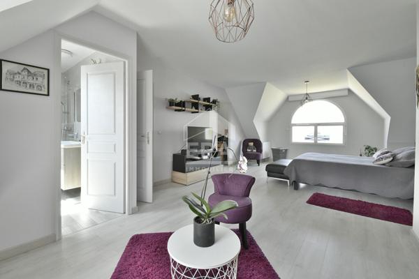 Maison d'Exception à Gambais - 6 Pièces, 147,84 m², Terrain 1099 m²
