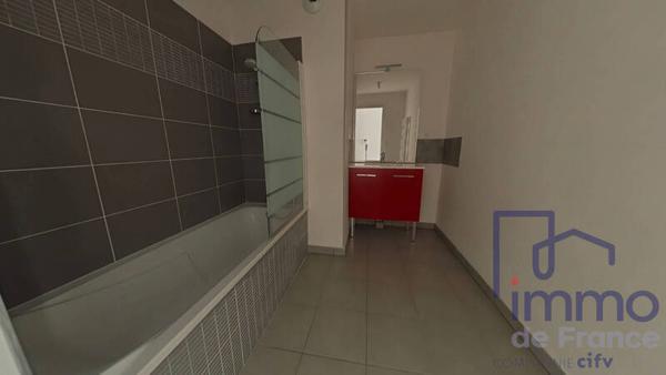 Appartement 3 pièces                                        - 42000 Saint-Étienne Réf : 2921-CIFVFOREZVELAY