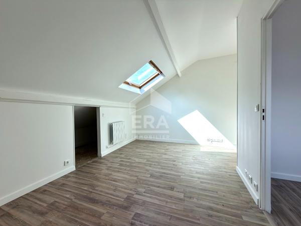 Immeuble Nanteau Sur Lunain 10 pièce(s) 260 m2