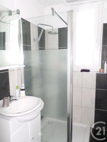 Appartement F3 à vendre  3 pièces - 68 m2 AURILLAC - 15