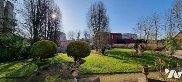 LANNOY hôtel particulier 600 m² sur 1745 m²